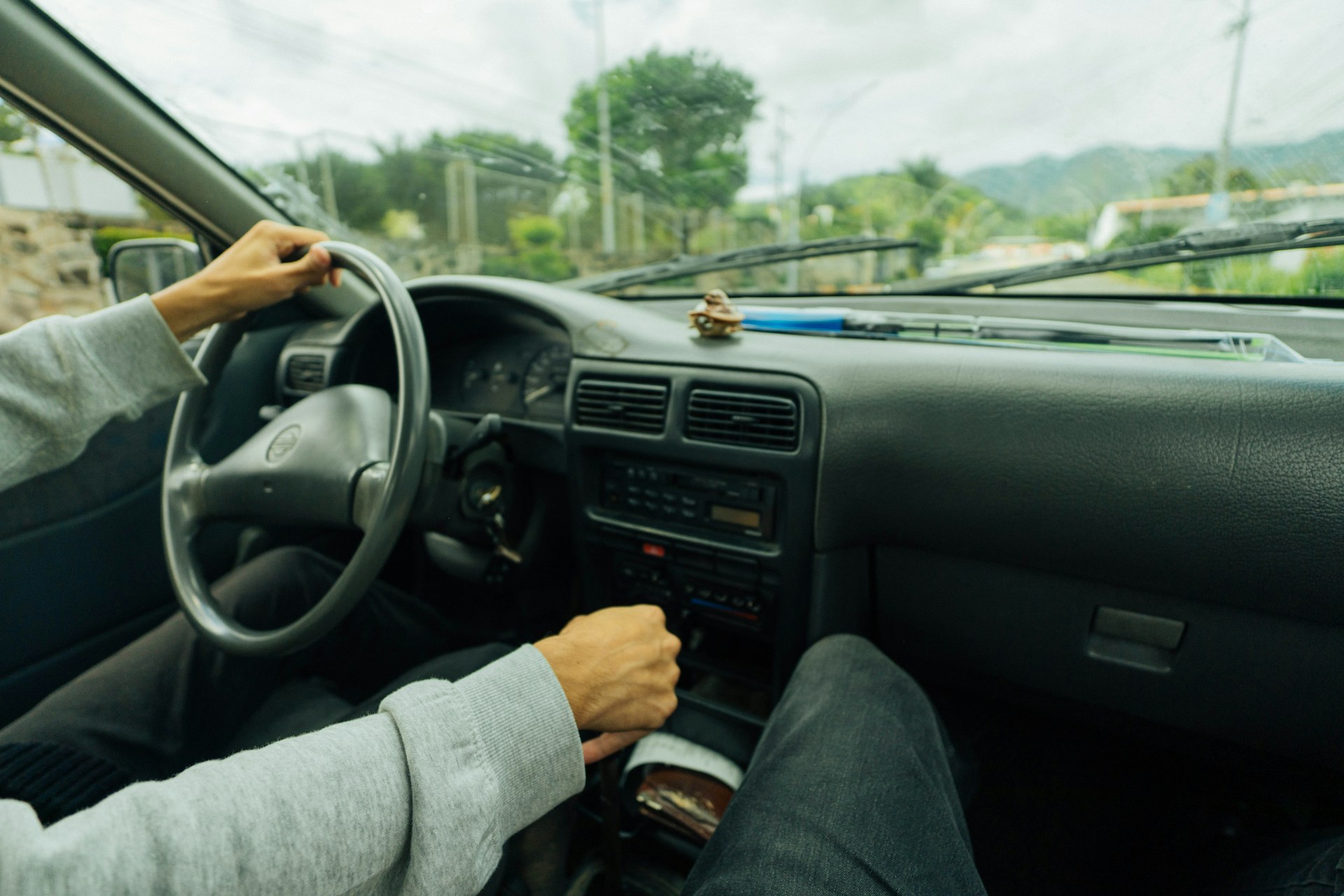 suspension de permis de conduire, suspension permis, annulation suspension de permis, réduction durée suspension, recours gracieux, recours hiérarchique, référé suspension, recours contentieux, tribunal administratif, vice procédure, délai contestation 2 mois, stage sensibilisation sécurité routière, examen psychotechnique, contrôle médical, retrait rétention permis, permis blanc, invalidation permis solde 0 points, solde télépoints, excès vitesse > 40 km/h, alcoolémie, stupéfiants, refus d’obtempérer, recours permis, contestation amende, annulation contravention,