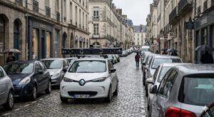 voiture radar LAPI Nantes, amende stationnement 300000 FPS, contrôle automatique payant, véhicule scannant plaques immatriculation, contestation amende stationnement, stationnement payant Nantes centre, erreur verbalisation personne handicapée, record amendes ville Nantes.